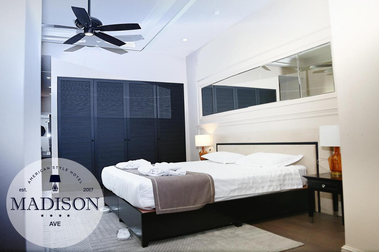 Madison Ave Hotel Бишкек Екстериор снимка